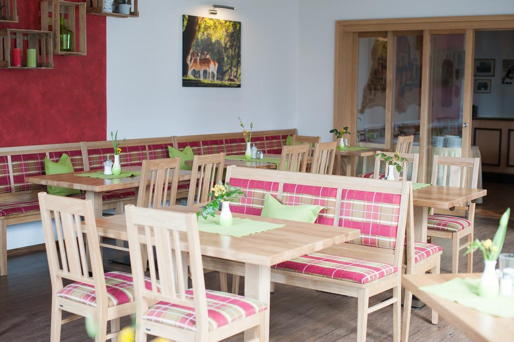 Hotel & Restaurant - Gasthaus Brandner Trendelburg Kültér fotó